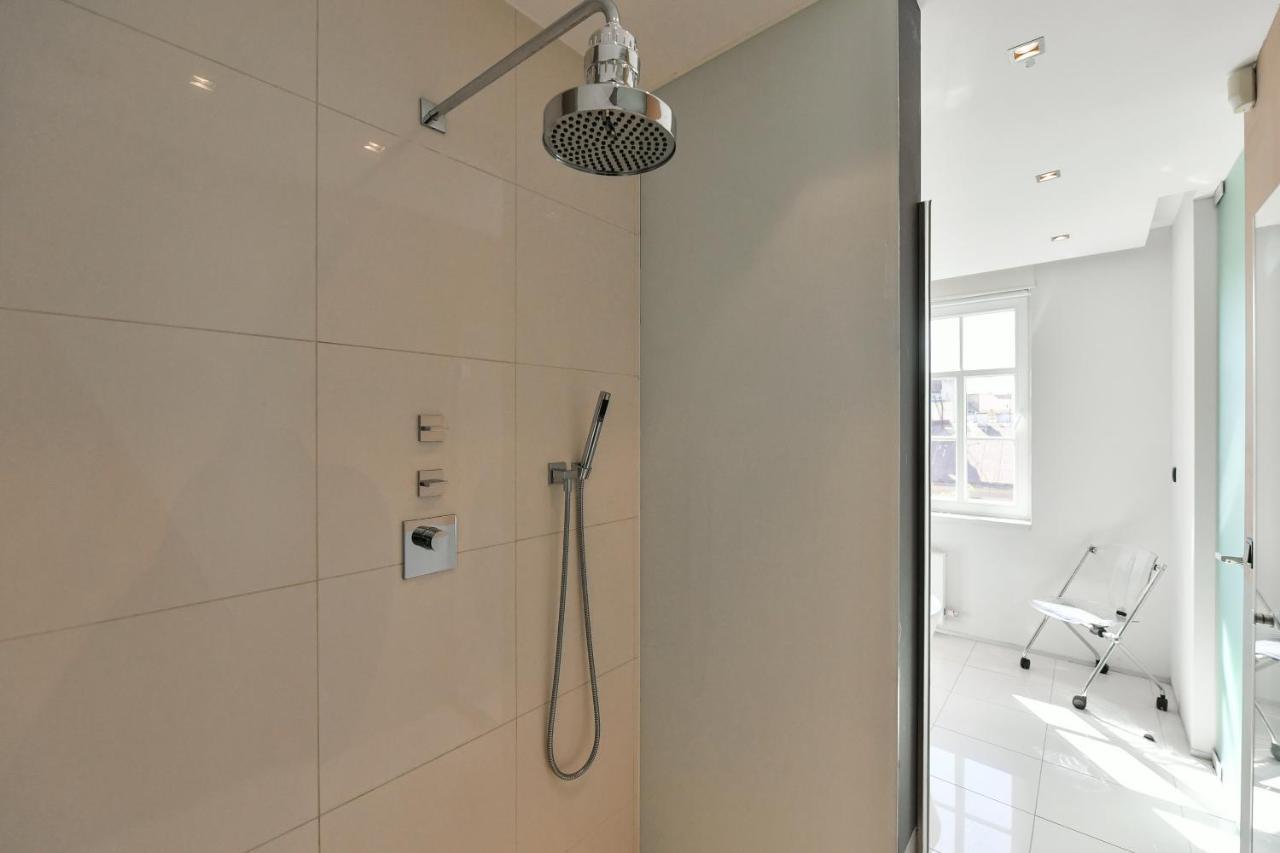 Luxury Central Penthouse With Sauna, Terrace, 250M2, 5Bdrm, 3Bthrm Прага Экстерьер фото
